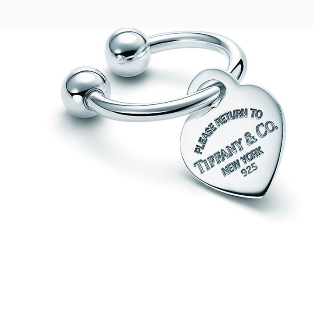 Tiffany & Co. Return to Tiffany Large Heart Tag Key Ring in Sterling Silver